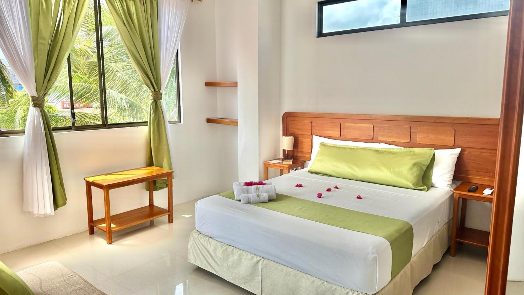 Hostal Suenos Silvestres Puerto Ayora  Eksteriør billede