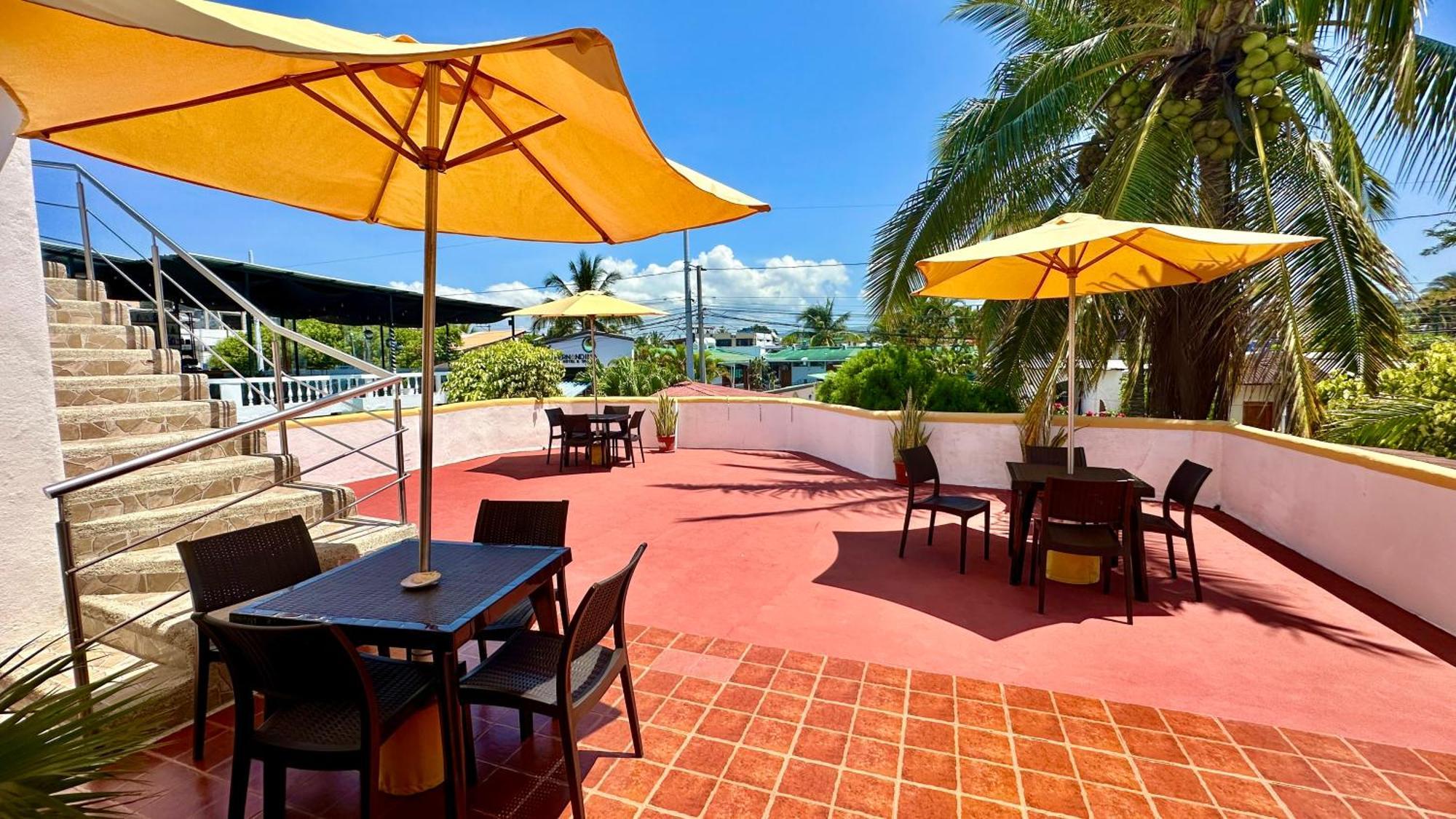 Hostal Suenos Silvestres Puerto Ayora  Eksteriør billede