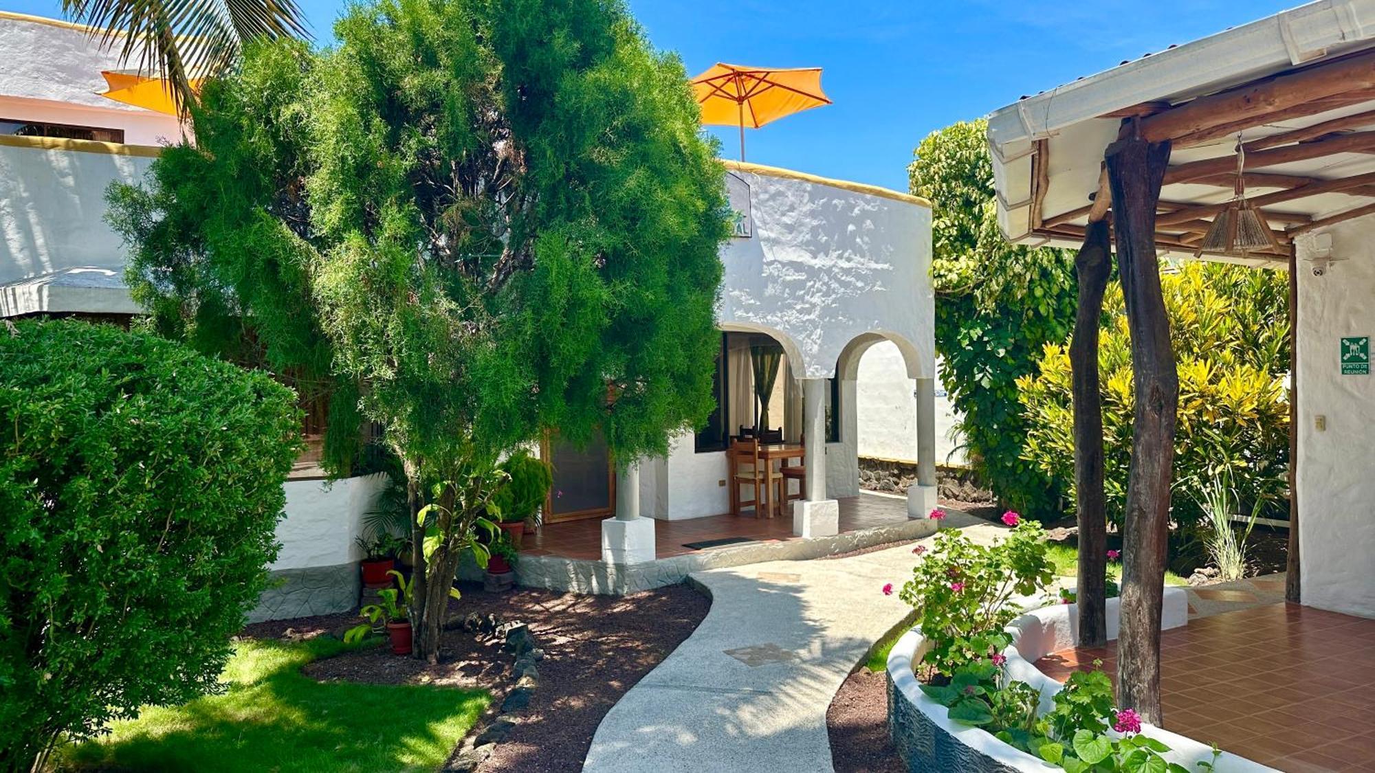 Hostal Suenos Silvestres Puerto Ayora  Eksteriør billede