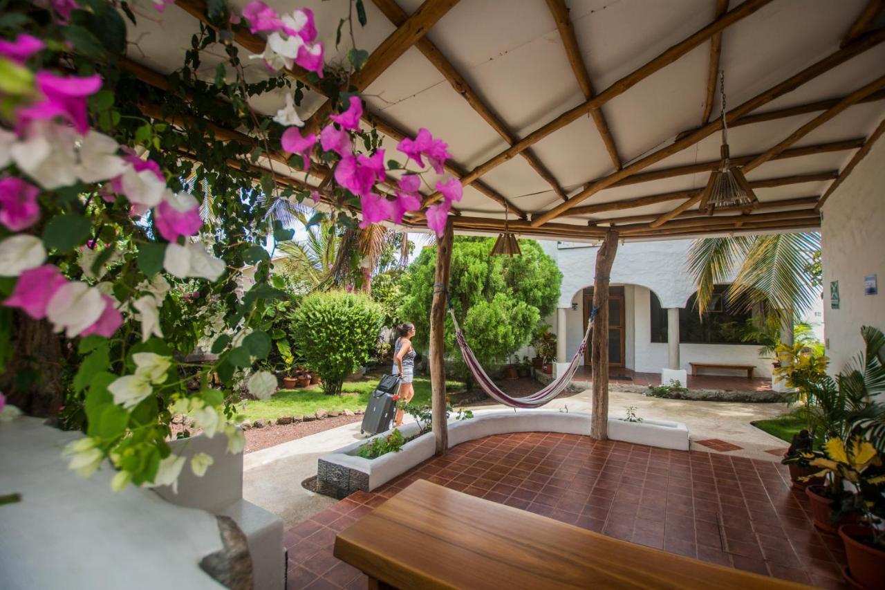 Hostal Suenos Silvestres Puerto Ayora  Eksteriør billede
