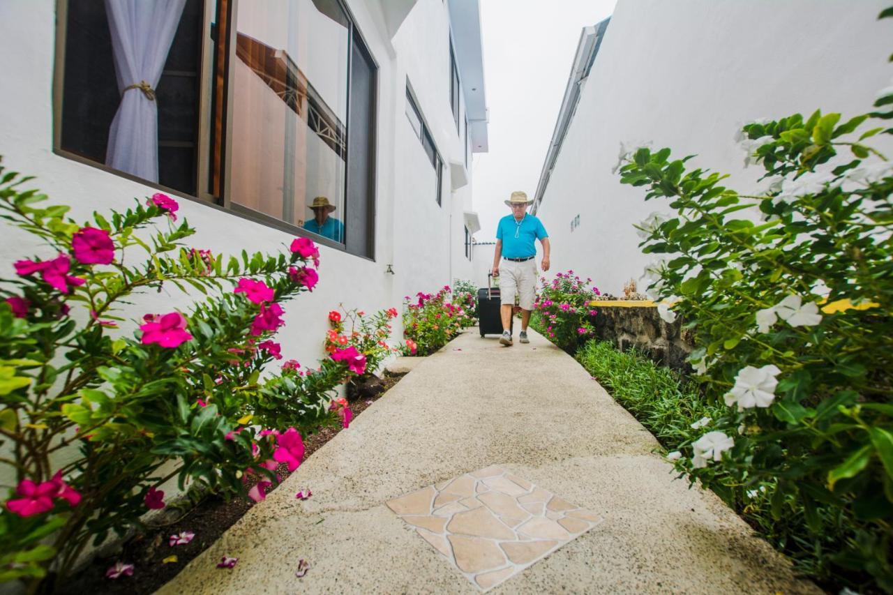 Hostal Suenos Silvestres Puerto Ayora  Eksteriør billede
