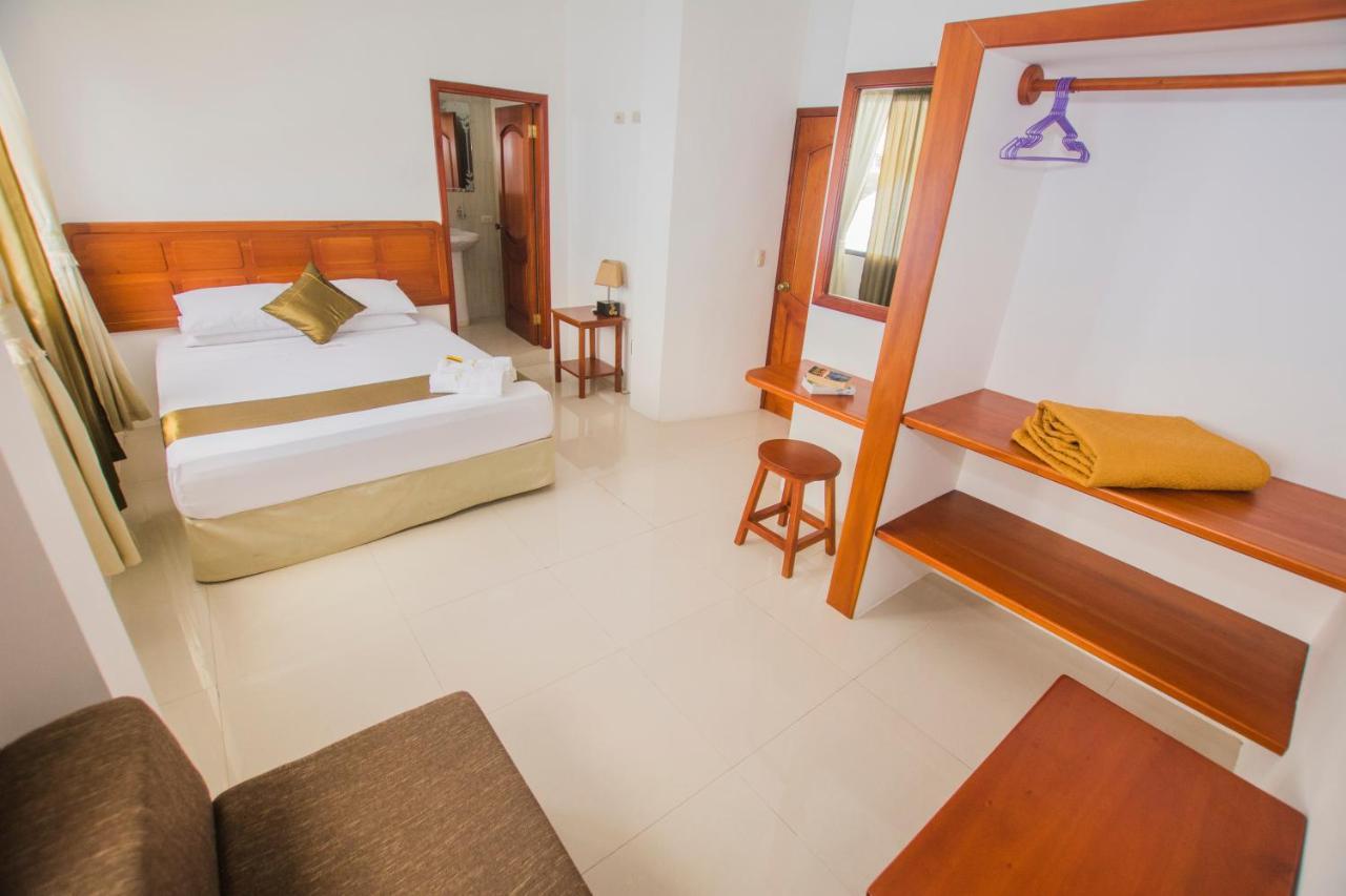 Hostal Suenos Silvestres Puerto Ayora  Eksteriør billede